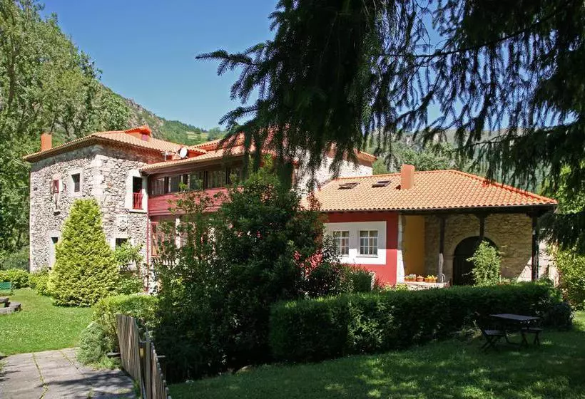 هتل Y Ar Palacio Flórez Estrada