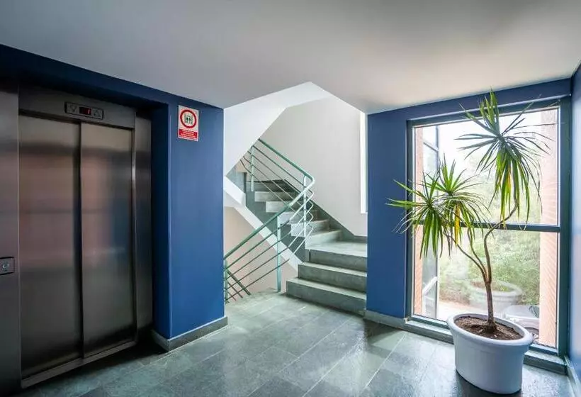 فندق Posadas De Espana Malaga