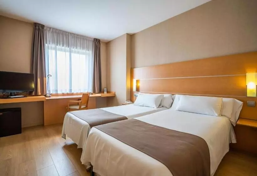 فندق Posadas De Espana Malaga