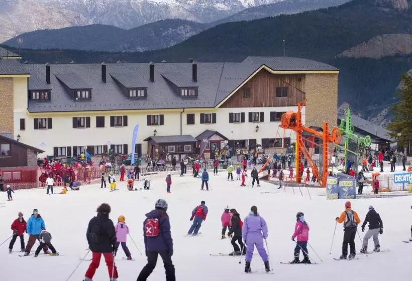 בית מלון כפרי Serhs Ski Port del Comte