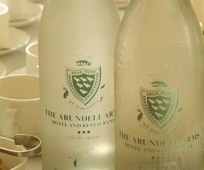 Отель The Arundell
