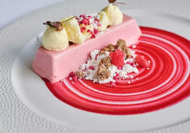 Отель The Arundell