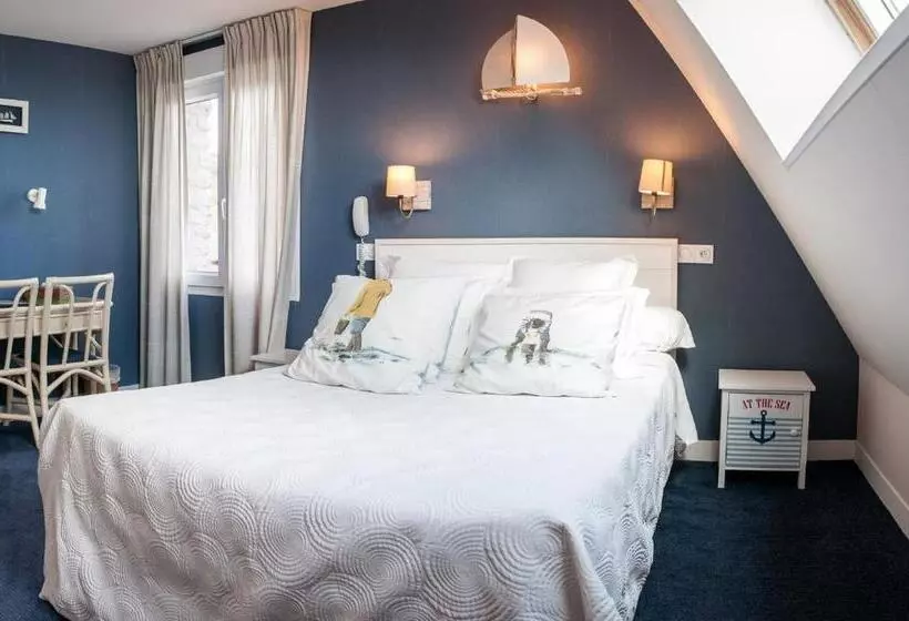 Logis Hotel Du Casino Restaurant Le Mathelia