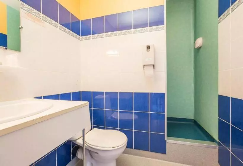 Logis Hotel Restaurant Auberge Les Rives De L Arzon