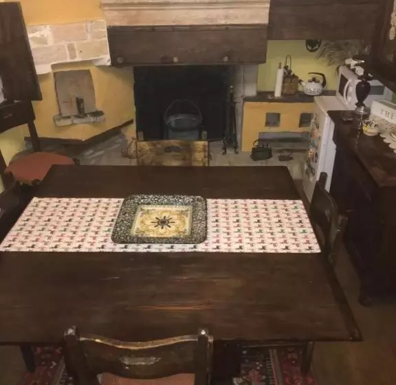 ベッドアンドブレックファースト Casa Gavenniae