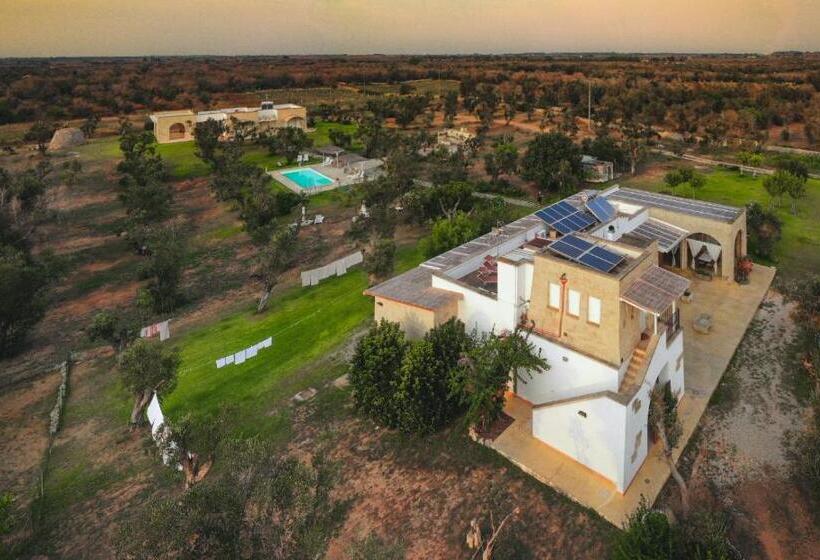 مبيت وإفطار Tenuta Calitre