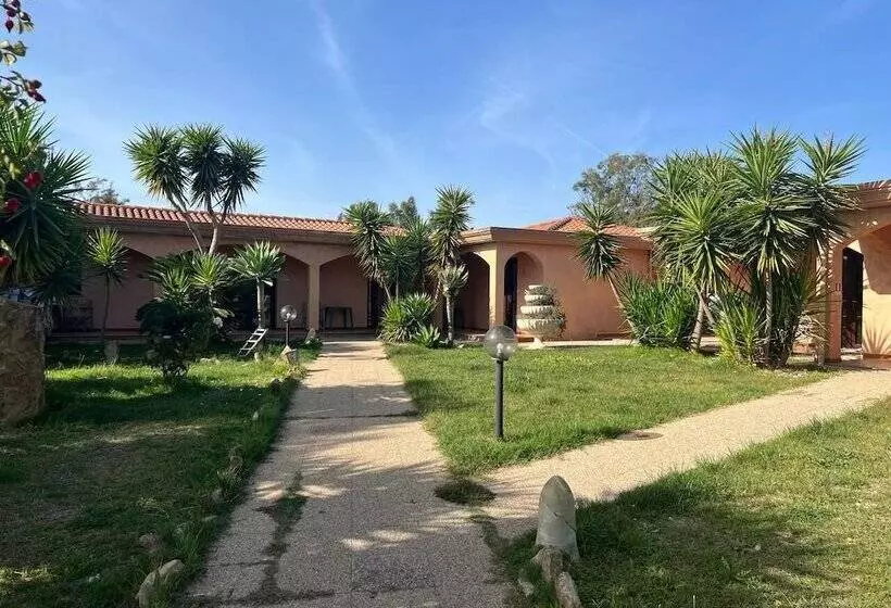 ホテル Ristorante Pizzeria Charme