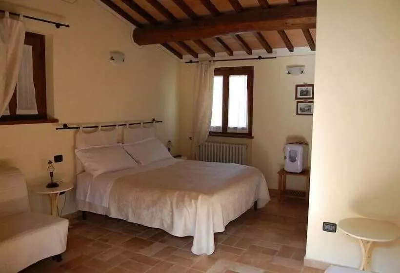 Maaseutuhotelli Agriturismo Santa Caterina
