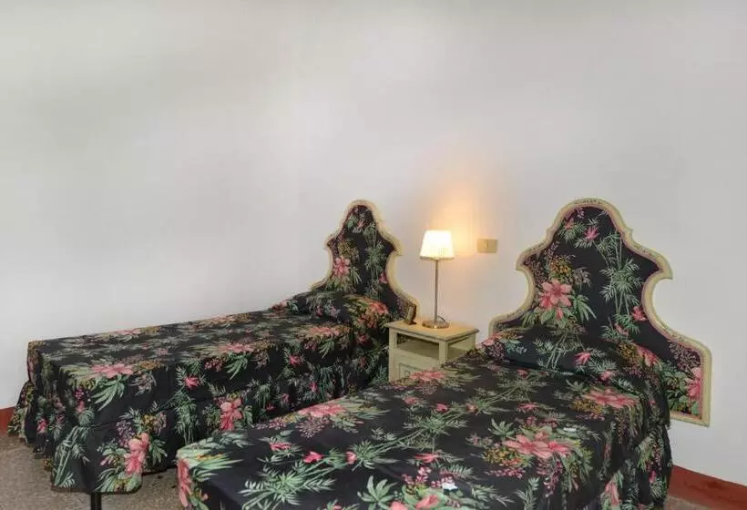 田舎風ホテル Agriturismo Tenuta Vallelunga