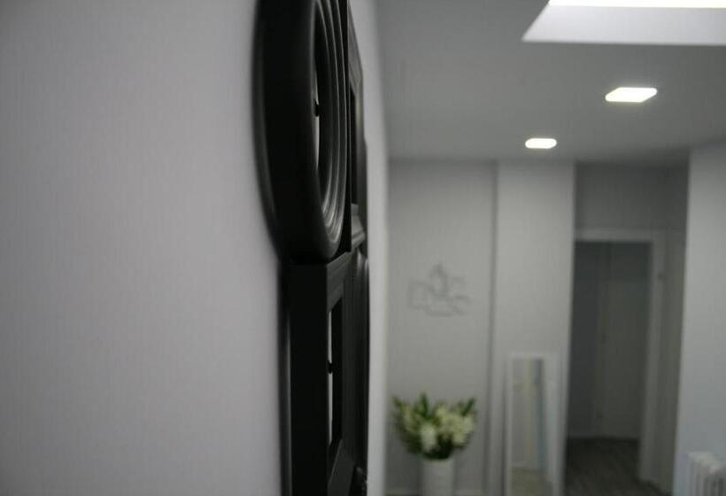 膳宿费 Affittacamere Umberto I