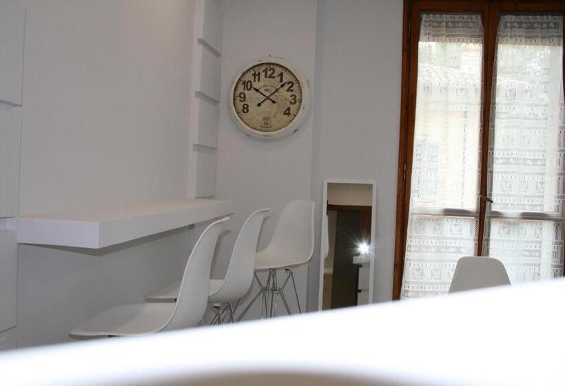 膳宿费 Affittacamere Umberto I