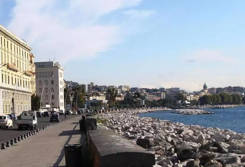 پانسیون B&b Napoli Storica