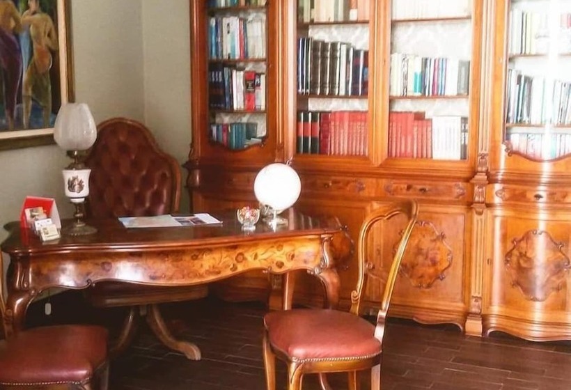 بنسيون Guest House Le Ginestre Dell Etna