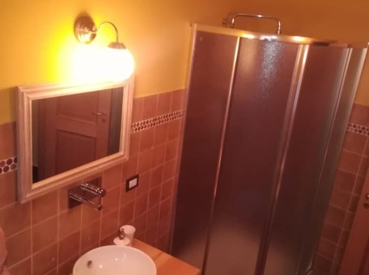 بنسيون Guest House Le Ginestre Dell Etna