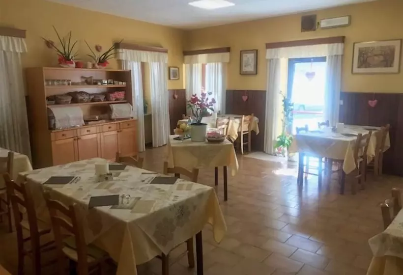 هتل Valcanale