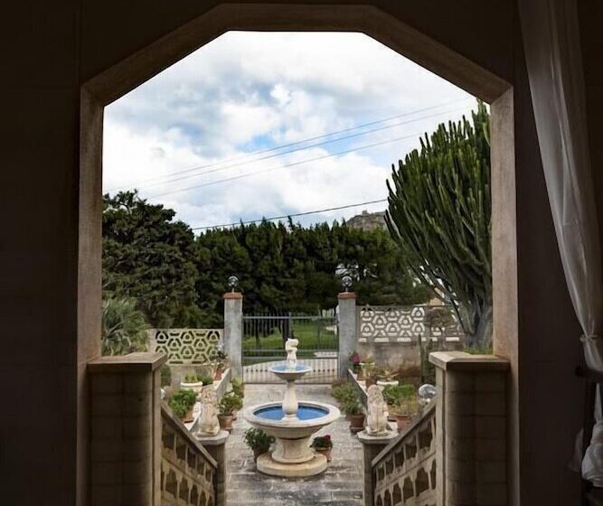 بنسيون The Villa Of Artists