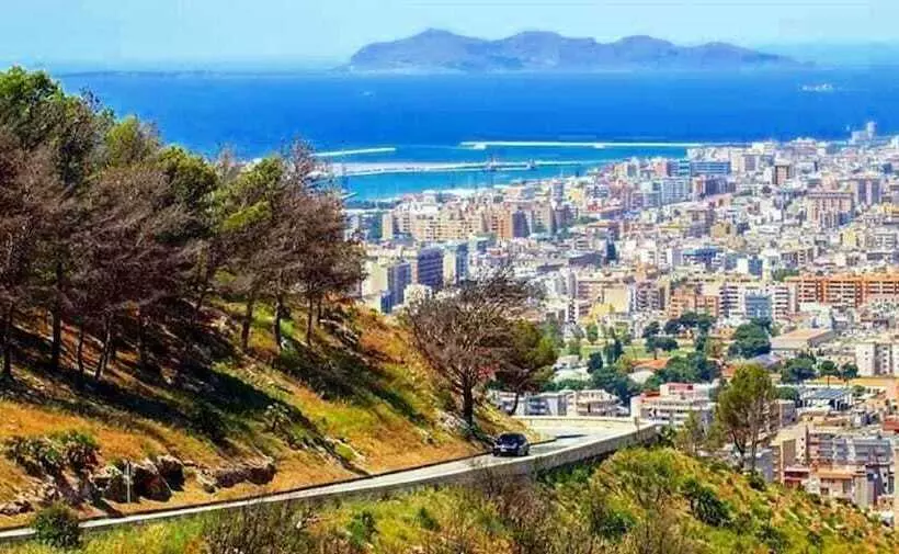 ペンション The Villa Of Artists