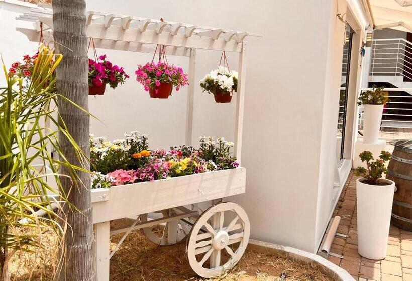 Residence Costa Bianca