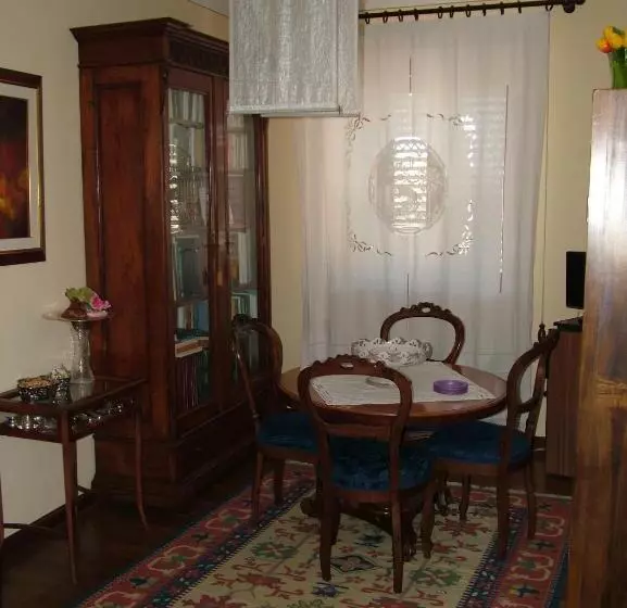 Aamiaismajoitus (B&B) Arco Di San Francesco