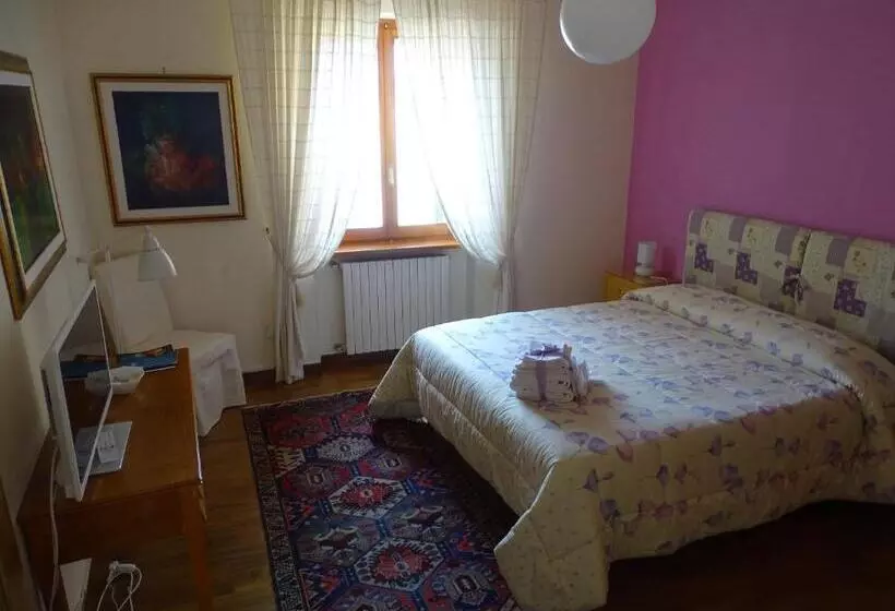 Aamiaismajoitus (B&B) Arco Di San Francesco