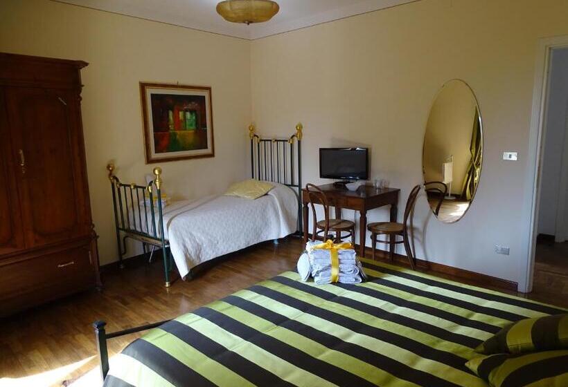 مبيت وإفطار Arco Di San Francesco