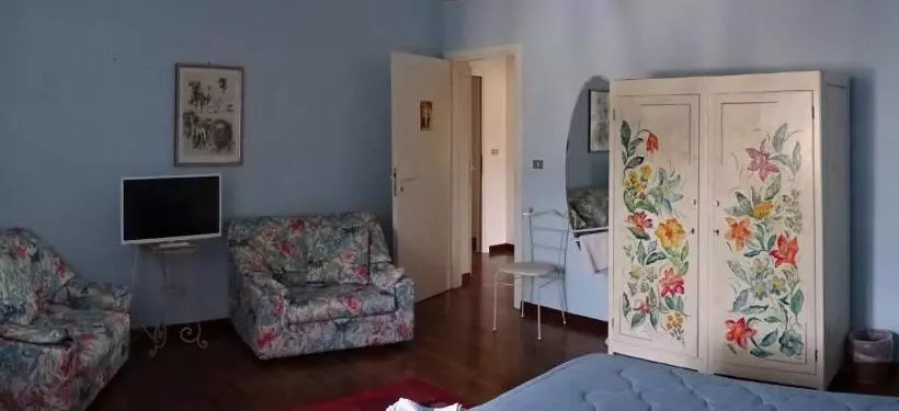 Aamiaismajoitus (B&B) Arco Di San Francesco