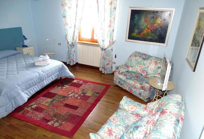 مبيت وإفطار Arco Di San Francesco