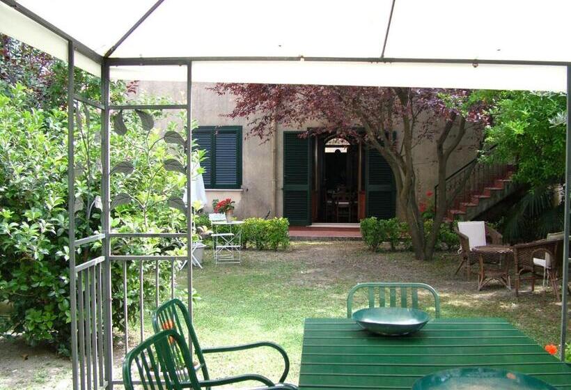 مبيت وإفطار Arco Di San Francesco