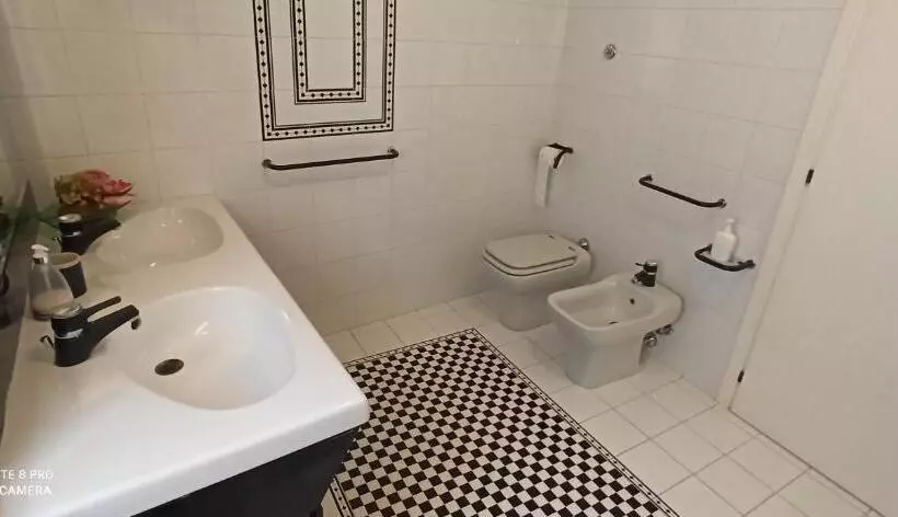 Aamiaismajoitus (B&B) Arco Di San Francesco