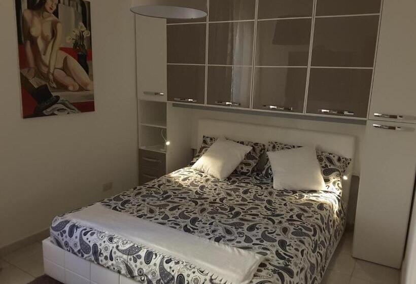 تختخواب و صبحانه Casa Dell Artista 1