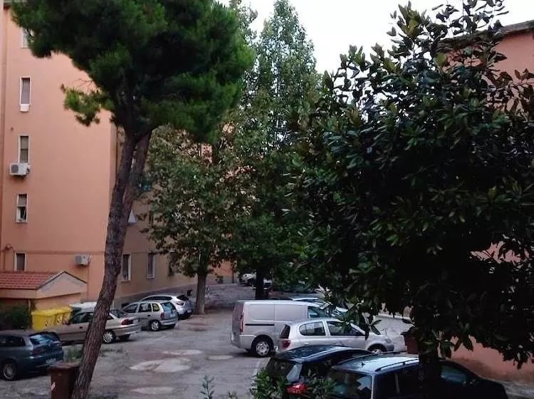 تختخواب و صبحانه Casa Ivanka