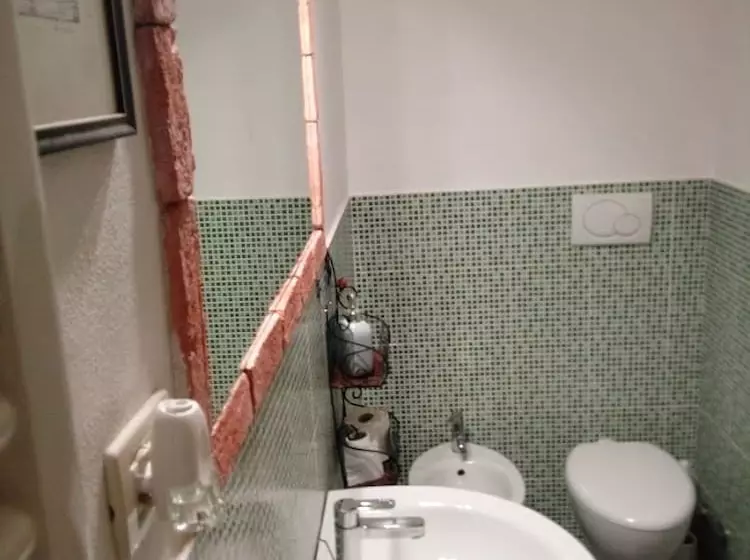 تختخواب و صبحانه Casa Ivanka