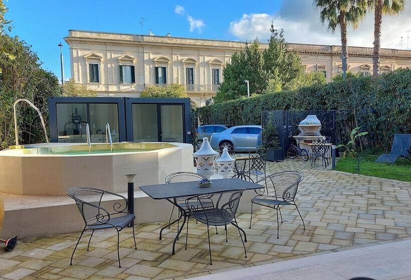 تختخواب و صبحانه Dimora Charleston Lecce Parcheggio Privato In Loco Gratis