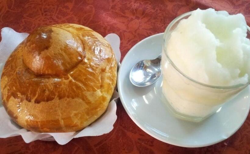 ベッドアンドブレックファースト La Guardiola Di Angela E Nino