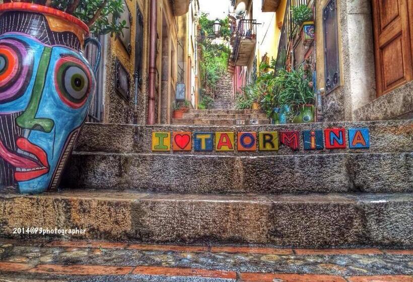 ベッドアンドブレックファースト La Guardiola Di Angela E Nino