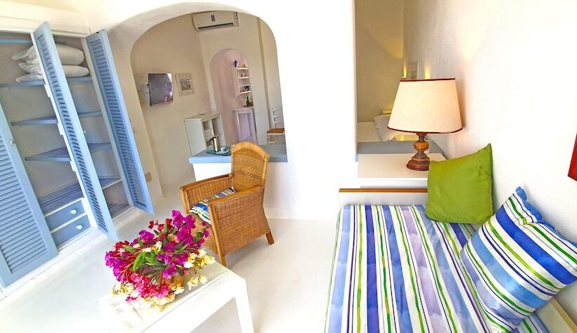 تختخواب و صبحانه Ravino Secret Retreat