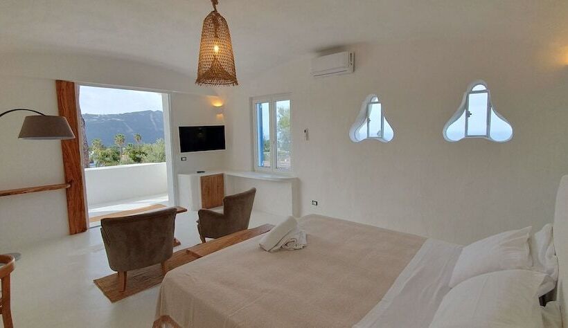 تختخواب و صبحانه Ravino Secret Retreat