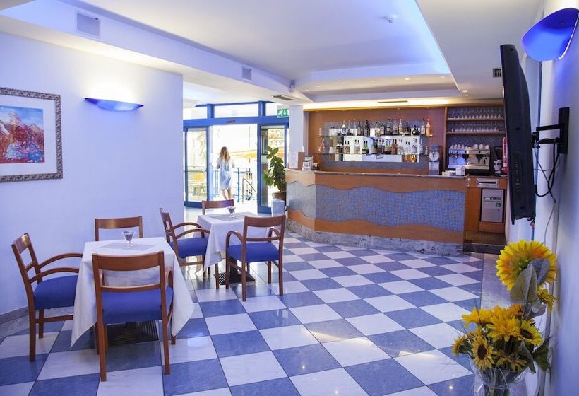 בית מלון כפרי Smeraldo