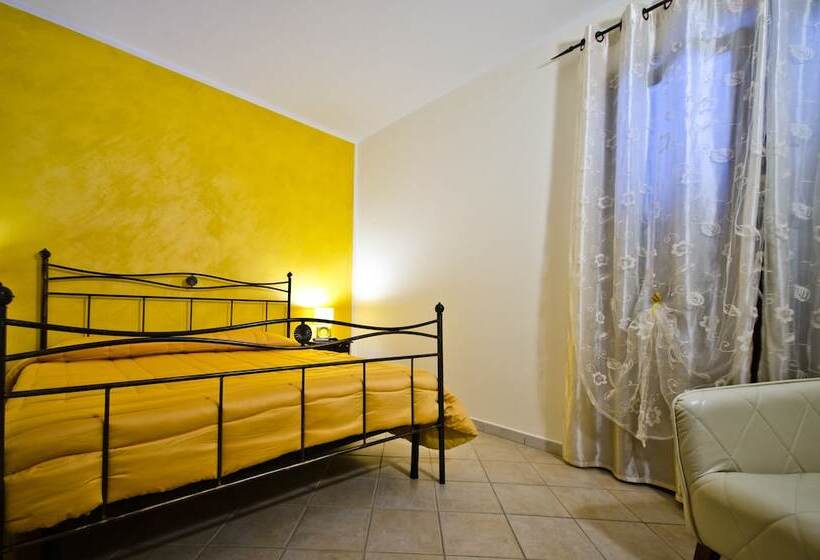 פנסיון Sosta Dei Garibaldini