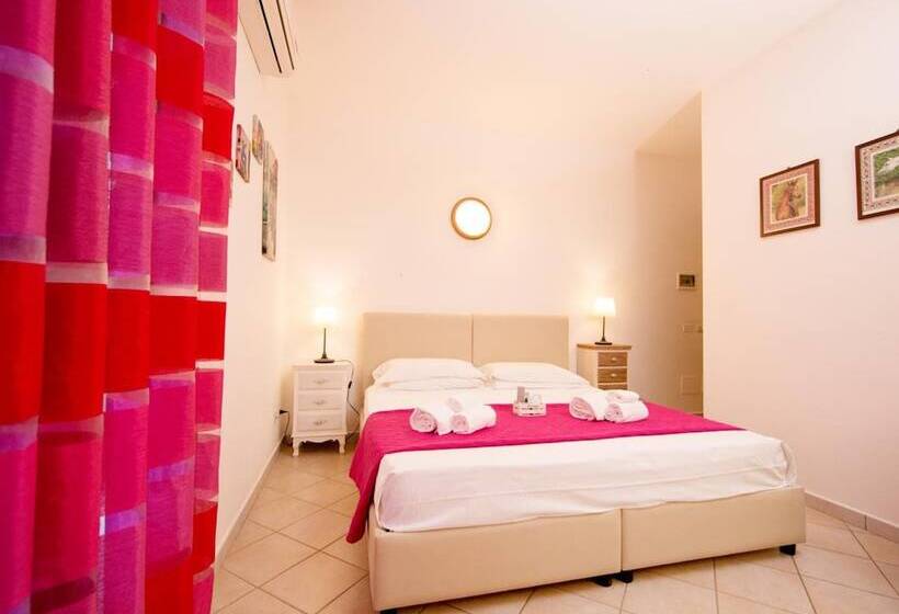 פנסיון Sosta Dei Garibaldini