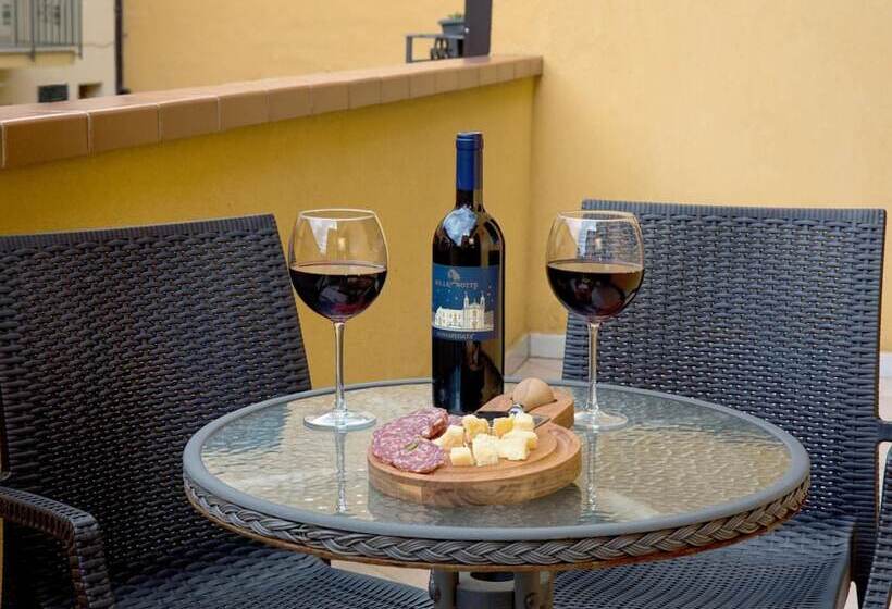 פנסיון Sosta Dei Garibaldini