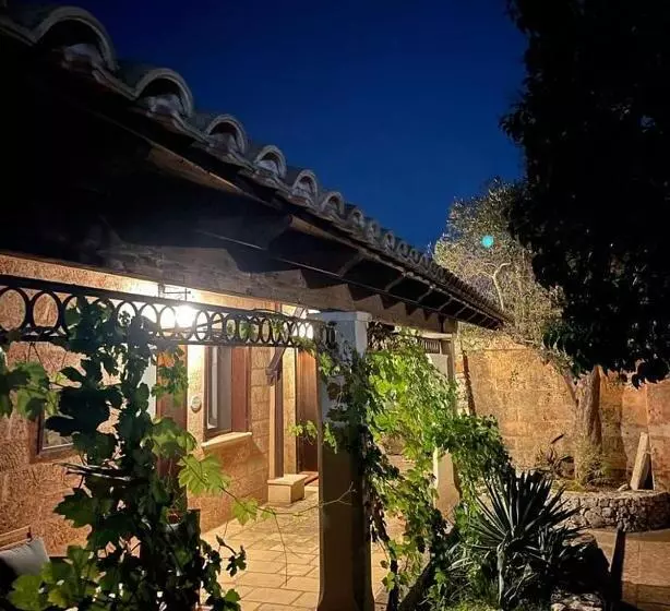 Aamiaismajoitus (B&B) Masseria Borgo Del Gallo