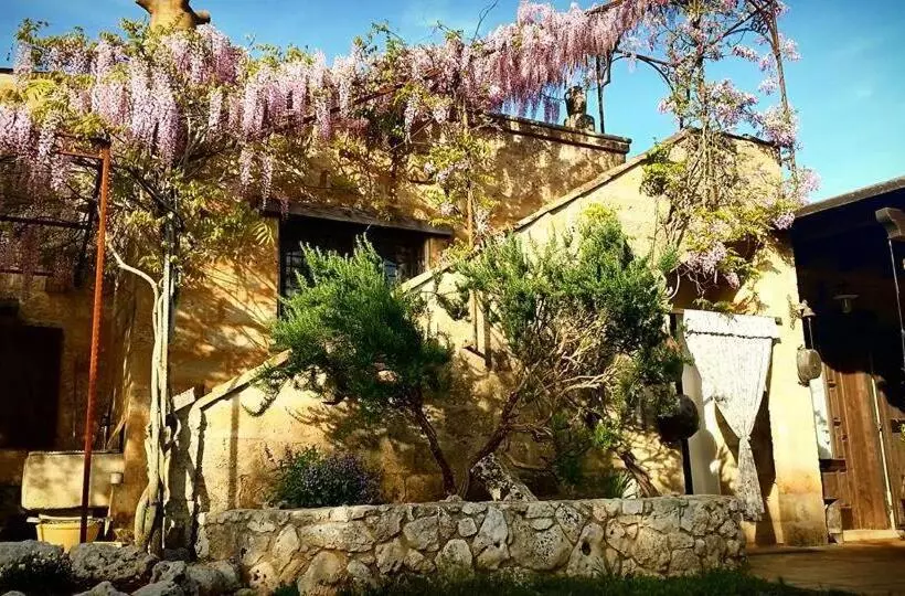 Aamiaismajoitus (B&B) Masseria Borgo Del Gallo