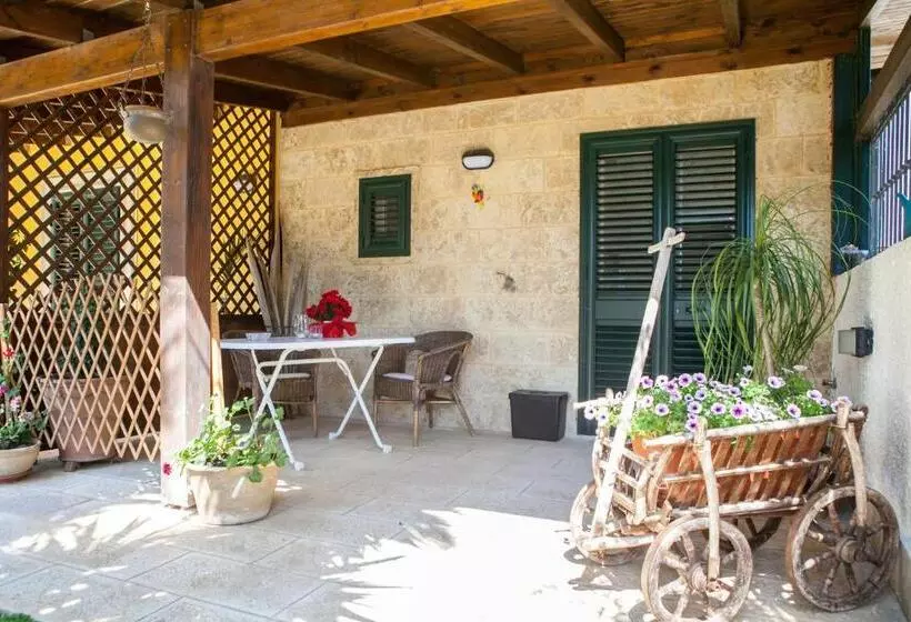 Aamiaismajoitus (B&B) Casolare I Tre Ulivi