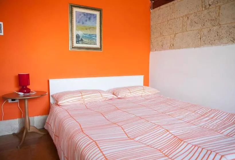 Aamiaismajoitus (B&B) Casolare I Tre Ulivi