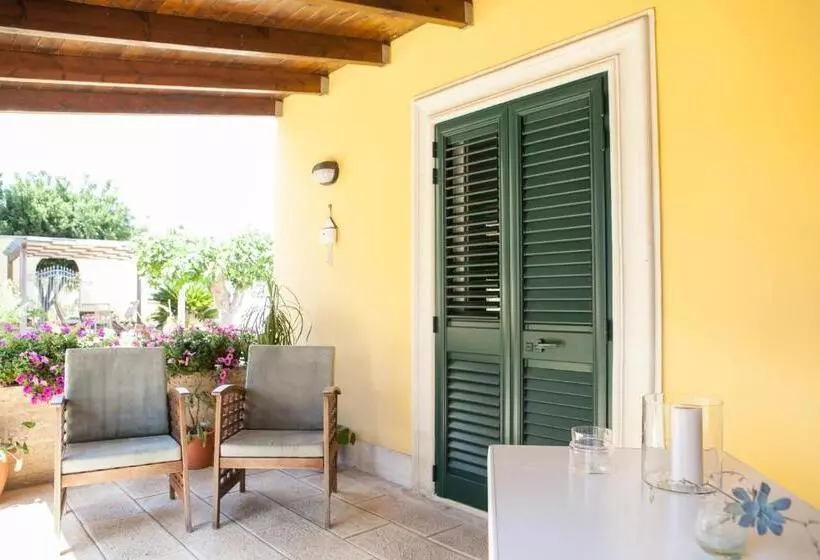 Aamiaismajoitus (B&B) Casolare I Tre Ulivi