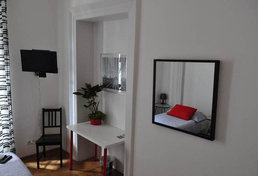 تختخواب و صبحانه Da Noi