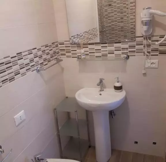 Aamiaismajoitus (B&B) Le Camere Di Sabrina Con Bagno In Camera