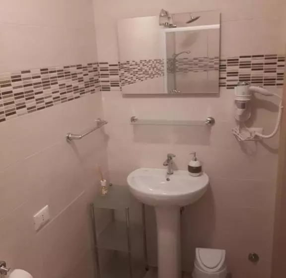 Aamiaismajoitus (B&B) Le Camere Di Sabrina Con Bagno In Camera