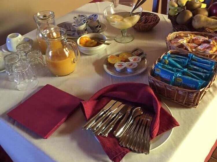 Хостел Casina Dei Mille